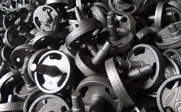 Problèmes et solutions courantes lors de l'usinage sur les pièces moulées du fer ductile